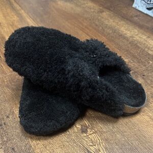 Birkenstock Black Fuzzy clogs